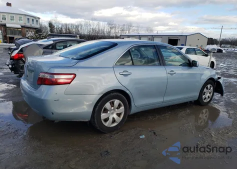 2007 Toyota Camry Ce z USA, uszkodzony, nr VIN 4T1BE46K37U702001